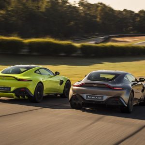 Photo dynamique Aston Martin Vantage V8 (2018)