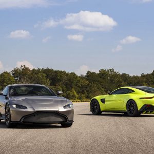 Photo officielle Aston Martin Vantage V8 (2018)