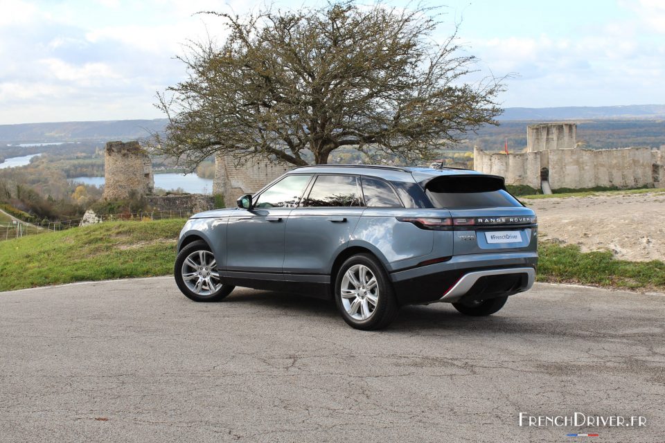 Photo 3/4 arrière Range Rover Velar (2017)