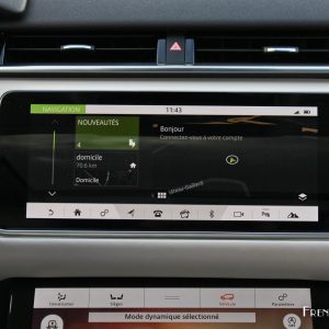 Photo écran tactile Range Rover Velar (2017)