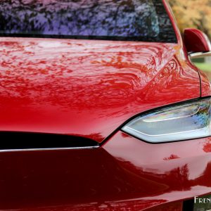 Photo feu avant LED Tesla Model X 100D (2017)