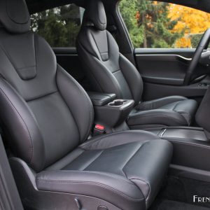 Photo sièges avant cuir noir Tesla Model X 100D (2017)