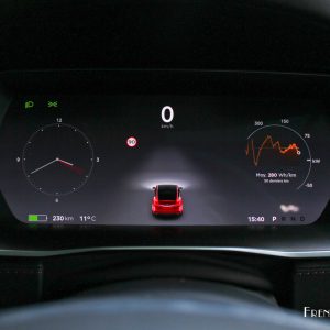 Photo combiné écran Tesla Model X 100D (2017)