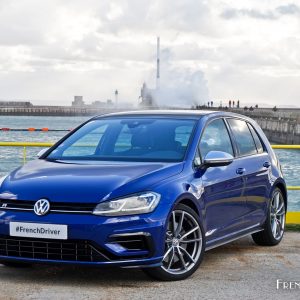 Photo 3/4 avant Volkswagen Golf R 310 (2017)