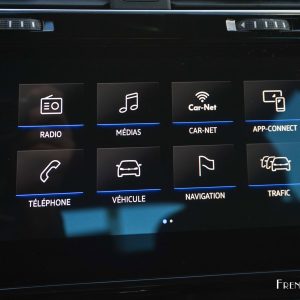 Photo menu écran tactile Volkswagen Golf R 310 (2017)