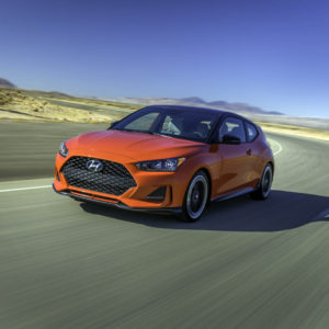 Photo 3/4 avant route Hyundai Veloster Turbo (2018)