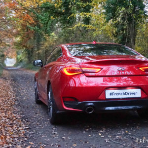 Photo 3/4 arrière statique Infiniti Q60 S (2017)