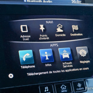 Photo menu écran tactile Infiniti Q60 S (2017)