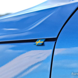 Photo drapeau suédois Volvo XC40 (2018)