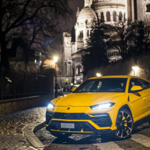 Photo Montmartre – Lamborghini Urus à Paris (2018)