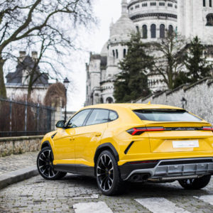 Photo Montmartre – Lamborghini Urus à Paris (2018)