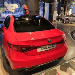 Photo Alfa Romeo Giulia – MotorVillage Paris (Janvier 2018)