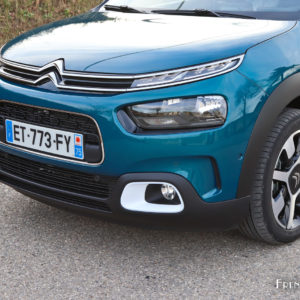 Photo bouclier avant Citroën C4 Cactus restylée (2018)