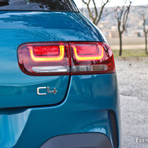 Photo feu arrière LED Citroën C4 Cactus restylée (2018)