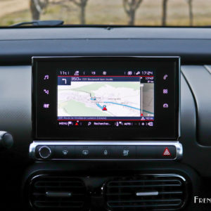 Photo navigation GPS écran tactile Citroën C4 Cactus restylée