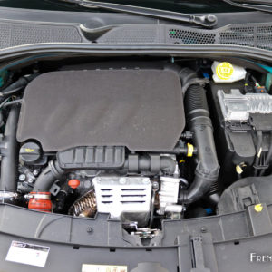 Photo moteur essence 1.2 PureTech 130 Citroën C4 Cactus restyl