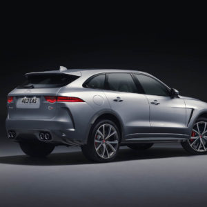 Photo 3/4 arrière Jaguar F-Pace SVR (2018)