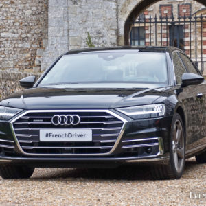 Photo bouclier avant Audi A8 V6 TDI (2018)