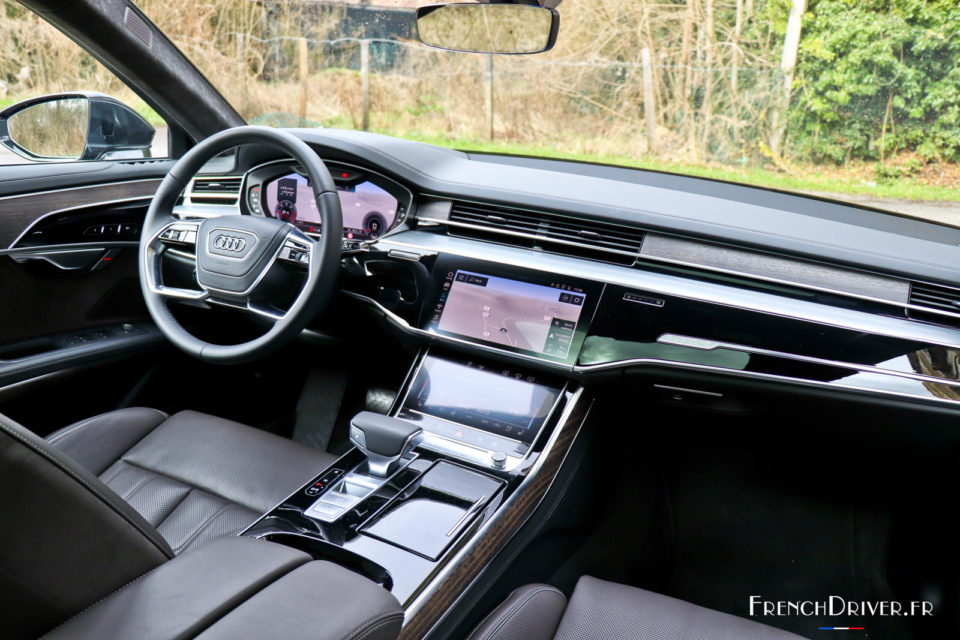 Photo intérieur cuir Audi A8 V6 TDI (2018)