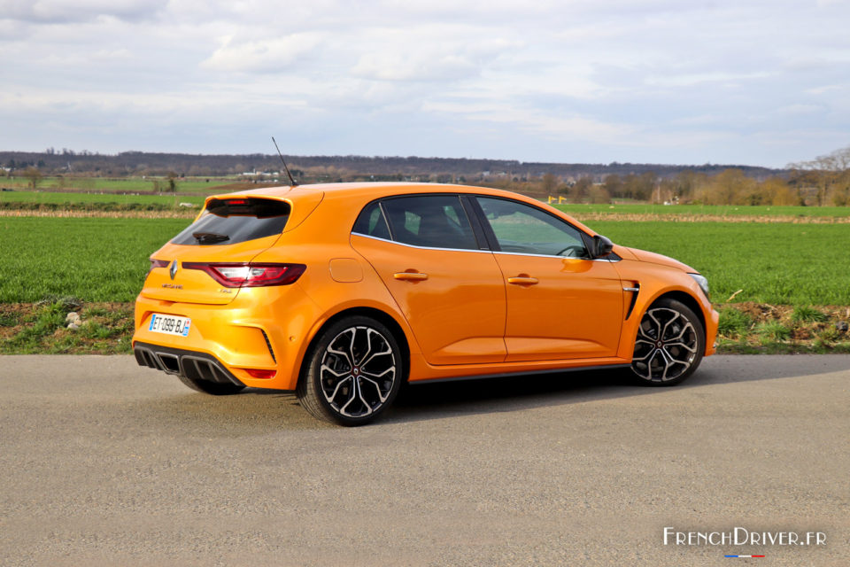 Photo 3/4 arrière Renault Mégane IV R.S. (2018)