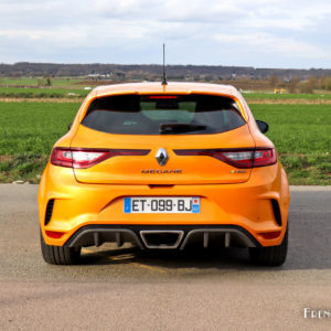 Photo face arrière Renault Mégane IV R.S. (2018)