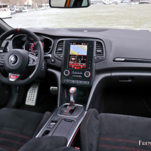 Photo intérieur Alcantara Renault Mégane IV R.S. (2018)