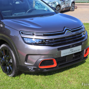 Photo bouclier avant Citroën C5 Aircross SUV – Paris (2018)