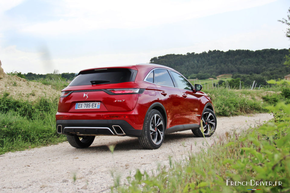 Photo 3/4 arrière DS 7 Crossback (2018)