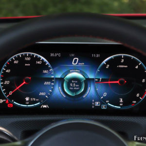 Photo écran combiné numérique Mercedes Classe A (2018)