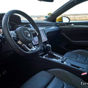 Photo intérieur cuir noir Volkswagen Arteon (2018)