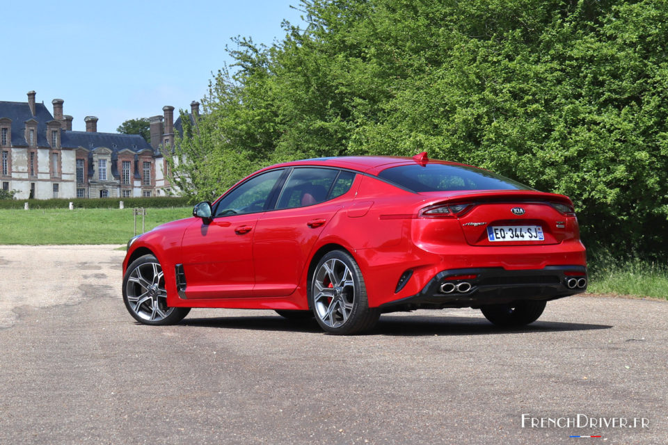 Photo statique Kia Stinger GT (2018)