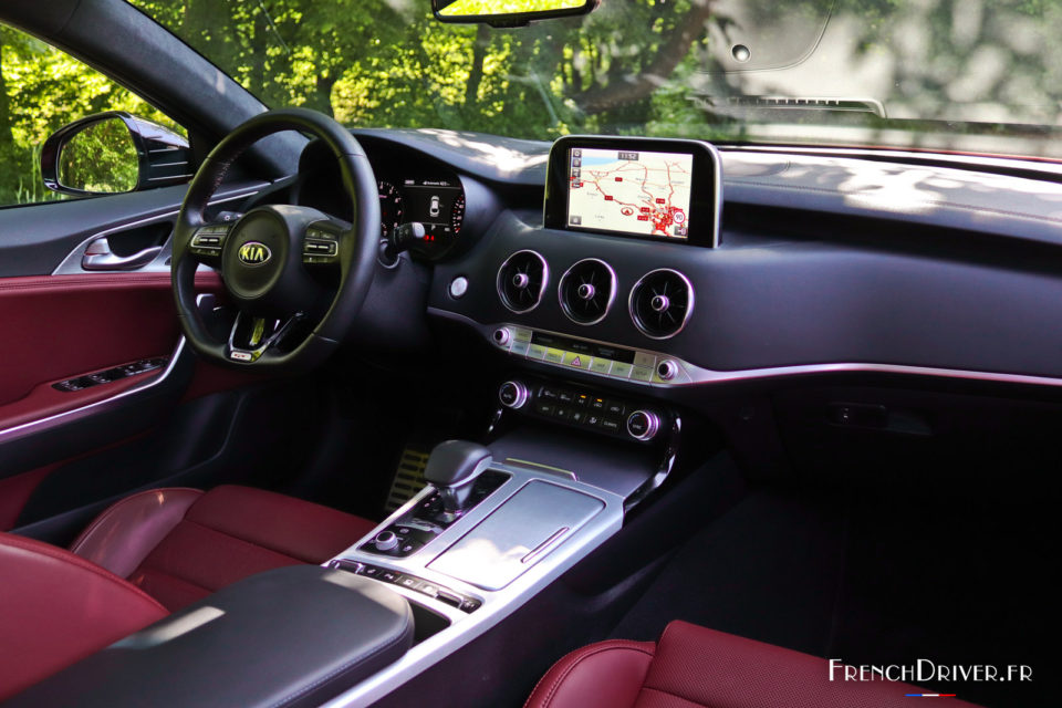 Photo intérieur cuir Nappa Kia Stinger GT (2018)