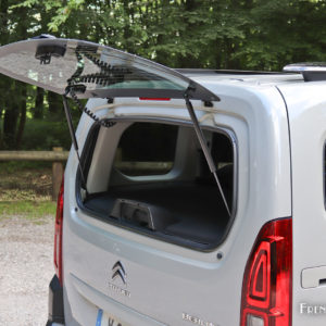 Photo lunette arrière ouvrante Citroën Berlingo (2018)