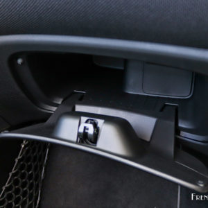 Photo boîte à gants Smart EQ Fortwo électrique (2018)