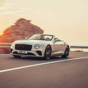 Photo dynamique Bentley Continental GT Convertible GTC (2019)