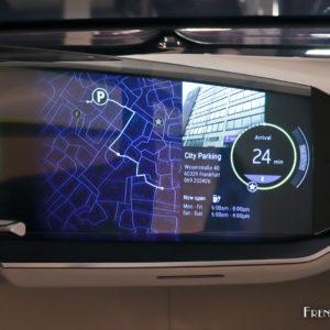 Photo navigation GPS écran tactile Opel GT X Experimental Conce