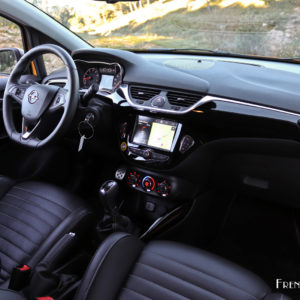 Photo intérieur cuir Recaro Opel Corsa GSi (2018)