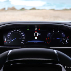 Photo combiné i-Cockpit Peugeot 508 SW II (2018)