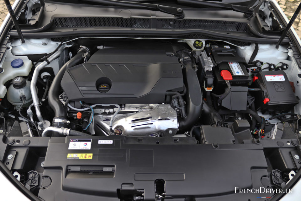 Photo moteur essence 1.6 PureTech 180 Peugeot 508 SW II (2018)
