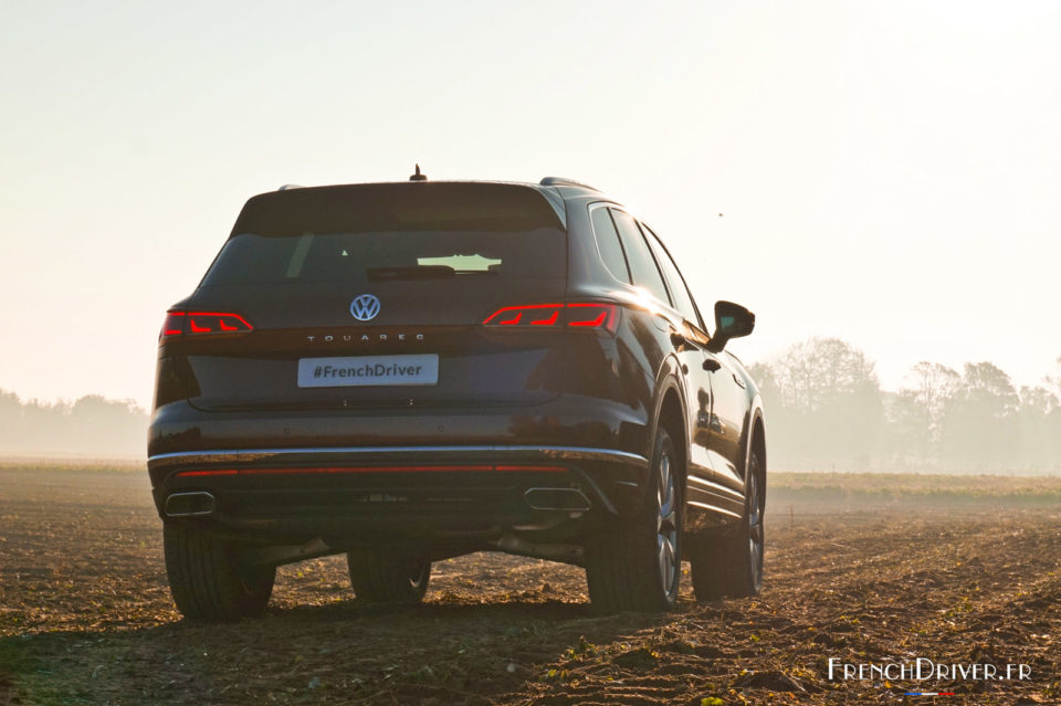 Photo face arrière Volkswagen Touareg (2018)