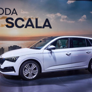 Photo présentation Skoda Scala Blanc (2018)