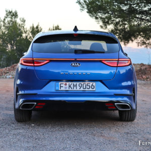 Photo face arrière Kia ProCeed GT (2019)