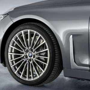 Photo jante aluminium BMW Série 7 restylée (2019)