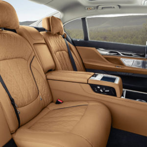 Photo sièges arrière cuir BMW Série 7 restylée (2019)