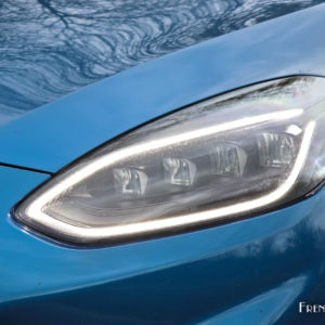 Photo phare avant LED Ford Fiesta VII ST (2019)