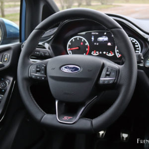 Photo volant cuir Ford Fiesta VII ST (2019)