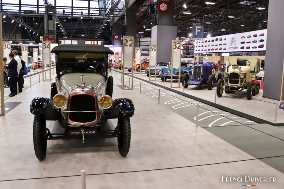 Photo stand Citroën Origins – Salon Rétromobile 2019