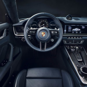 Photo poste de conduite Porsche 911 Type 992 (2019)