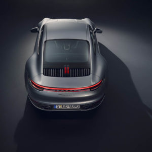 Photo face arrière Porsche 911 Type 992 (2019)