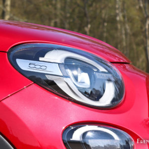 Photo détail feu avant LED Fiat 500X restylée (2019)